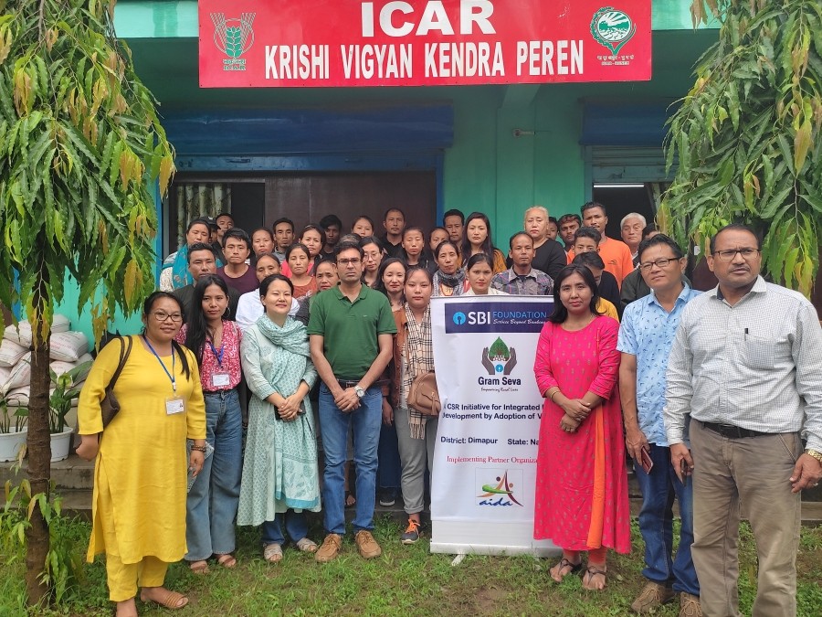 Participants and resource persons during the exposure trip to ICAR, KVK Peren on June 19.
